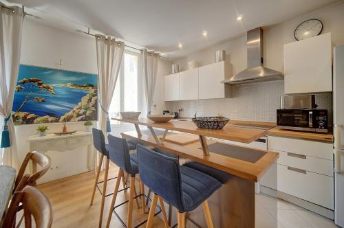 Beautiful 3-room apartment in Carré d'Or
