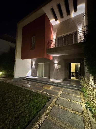 Luxury Furnished Villa with Private Garden