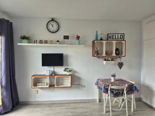 VIVE BENAL BEACH 3601 Estudio con vistas al mar y parque acuático
