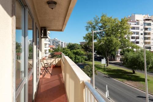 Two Brothers Home 2 - Refugio Moderno e Central