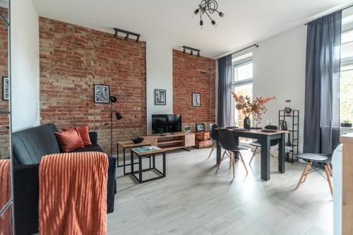 Apartly - Unisławy