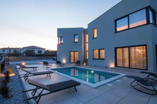 Villa Ancora, Luxury Villa with Pool
