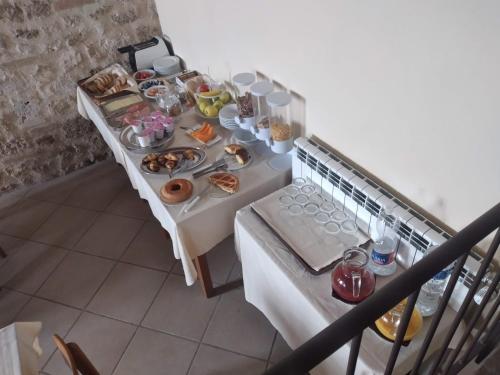 Makanan di atau di tempat lain dekat bed & breakfast