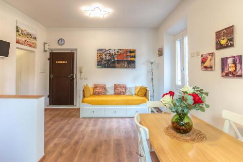 Uffizi MDR Apartments Collection
