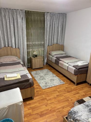 Lova arba lovos apgyvendinimo įstaigoje Casa Leny