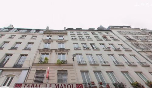 paris 75010