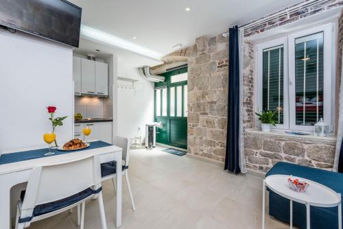 Modern Stone Studio in the Heart of Split