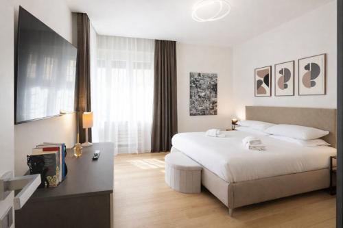 Elegantis Aventino Charming Flat with Private Terrace - Colosseo, Metro and Circo Massimo Nearby
