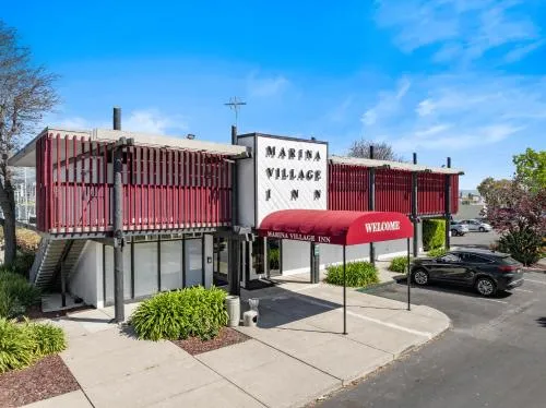 Marina Village Inn in San Leandro