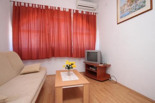 Apartment Vodice 6452b