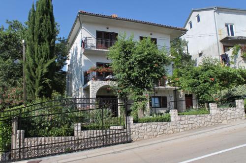 Apartments with parking space Selce - Crikvenica - 2404