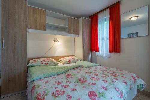Apartment Porec 7137b