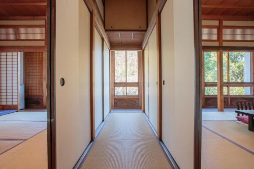 an empty corridor in at Bansuirou Fukuzumi in Hakone