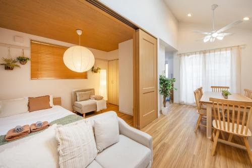 Within walking distance of Skytree, 6 mins from the station, Entire building for rent for up to 8 ppl, Free parking