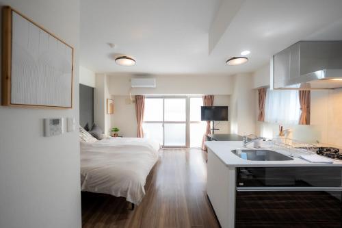 MAKI Residence九条-京セラドーム徒歩圏! 広い50平米 最大6名 4beds Near USJ Namba