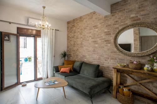 Inna Suite luxury apartment in the center