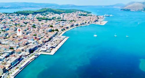 Central Luxurious Retreat