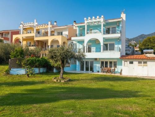 Azzuro View Villa beach front villa in Paleo Tsifliki