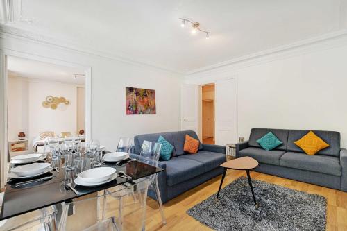 Chic apartment - 3BR 10P - Gare de l'Est République