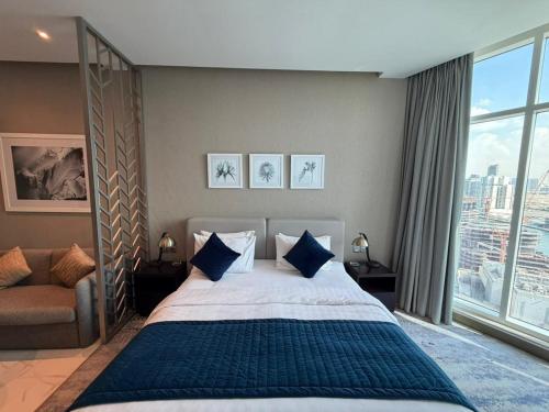 Ramadan offer Stunning canal view