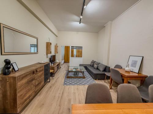 AS Monastiraki Apartment 1B