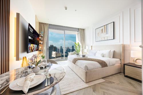 48th Floor - Burj View - Private Parking