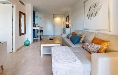 1 Bedroom Stunning Apartment In Torremolinos