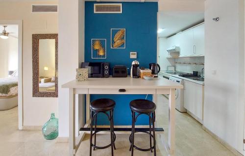 1 Bedroom Stunning Apartment In Torremolinos