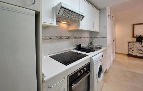 1 Bedroom Stunning Apartment In Torremolinos