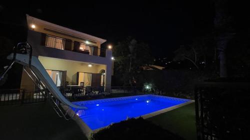 3Bedroom Villa with Pool, Garden & Sunset