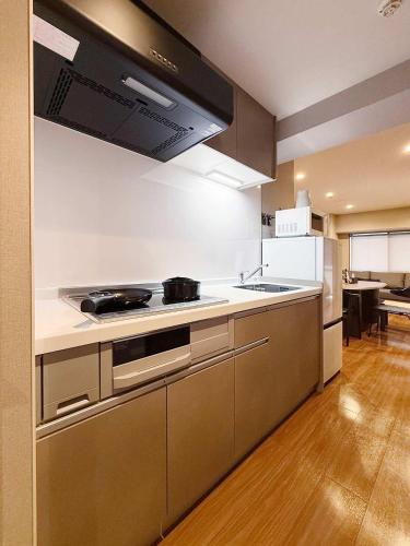 Grandeur by b hotel - Bright Riverside Apartments Walk to Peace Park