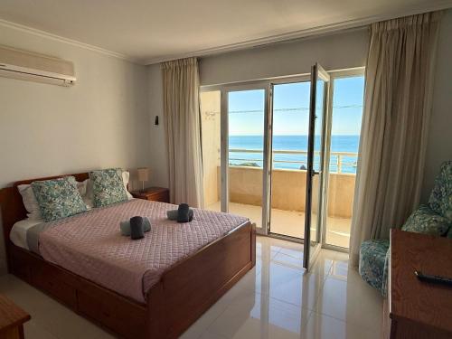 Jardins do Mar by CORAL