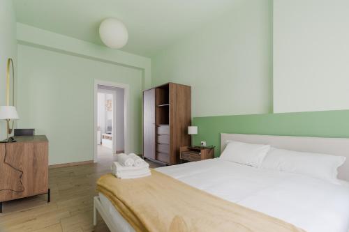 GuestHost - Stylish Apartment Forlanini M4
