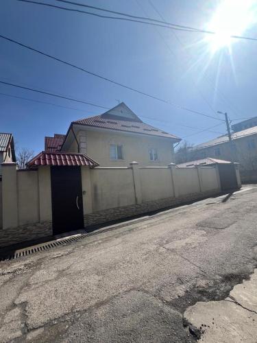 Foto de la galeria de Tashieva 50 a Bixkek