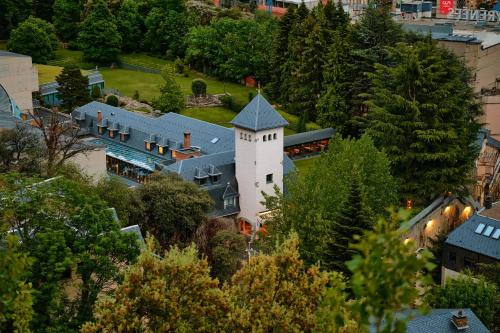 Andorra Park Hotel — Property building