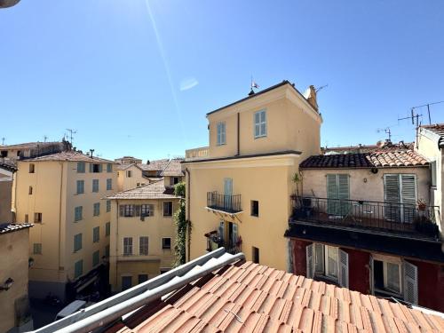 VIEUX NICE VISTA AP4503 by Riviera Holiday Homes