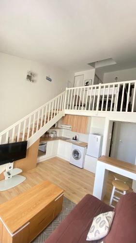 Appartement 4 pers Parking inclus 5 min Gare Tout équipé La Rochelle