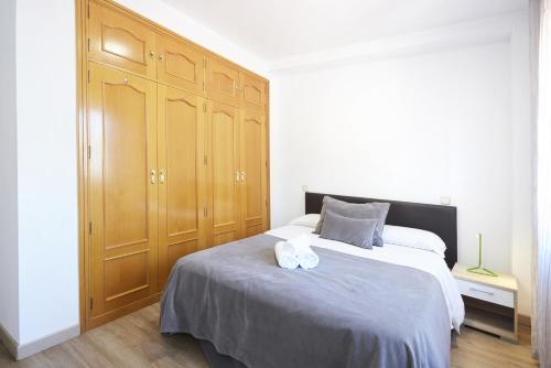 Santa Rosa Madrid 201 by Escape Home