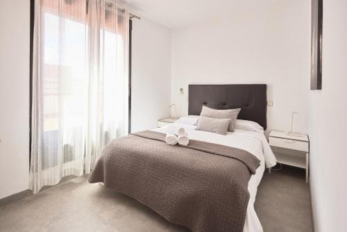 Santa Rosa Madrid 302 by Escape Home