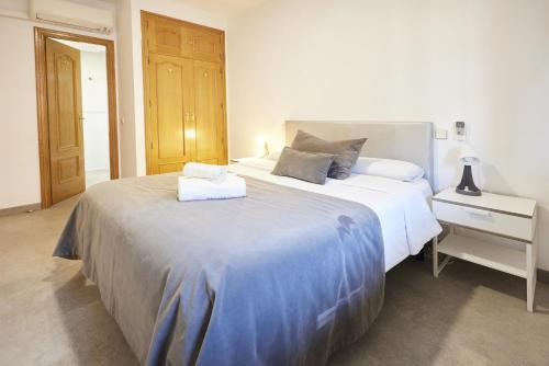 Santa Rosa Madrid 303 by Escape Home