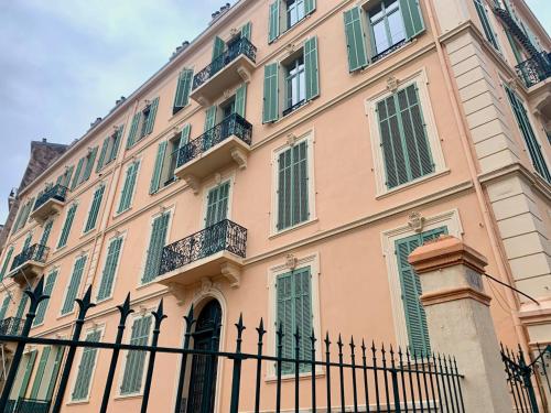 Le Bourgeois - Elegant 3P - Sea View - 700m Palais