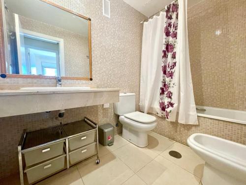 apartamento bonito con 1 dormitorio, piscina, parking y WiFi