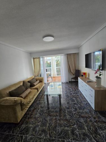La Gavina, Beachfront Apartment Benidorm
