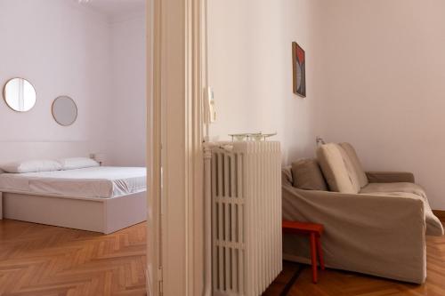 Stylish Apartment walking distance Duomo Mirable PM