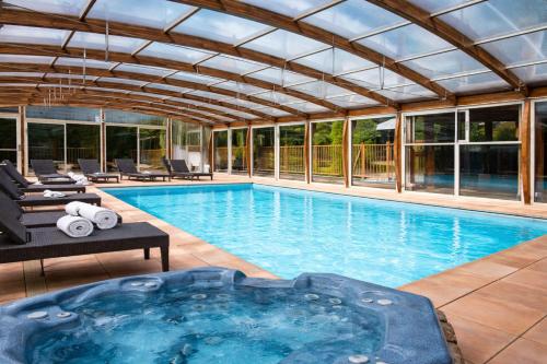 Logis Hotel Le Lac