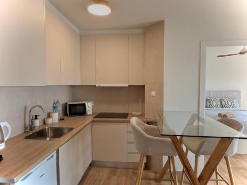 Seaside Haven Apartment photo 12