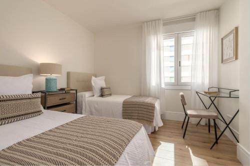 Bright 2-Bed Apartment Near Santiago Bernabéu