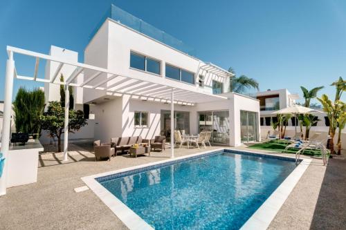 Villa Elite Blu Breeze by Ezoria Villas