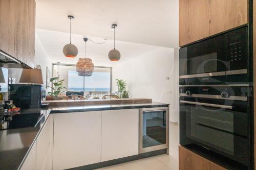 Relaxing Apartment with Terrace & BBQ REMS