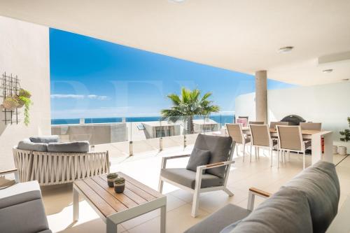 Relaxing Apartment with Terrace & BBQ REMS photo 3
